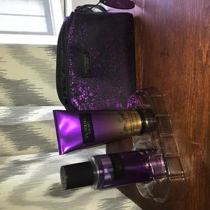 Victoria’s Secret gift set!